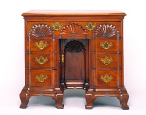 Bureautafel, toegeschreven aan de winkel van John Townsend, Rhode Island, Newport, 1785-1800